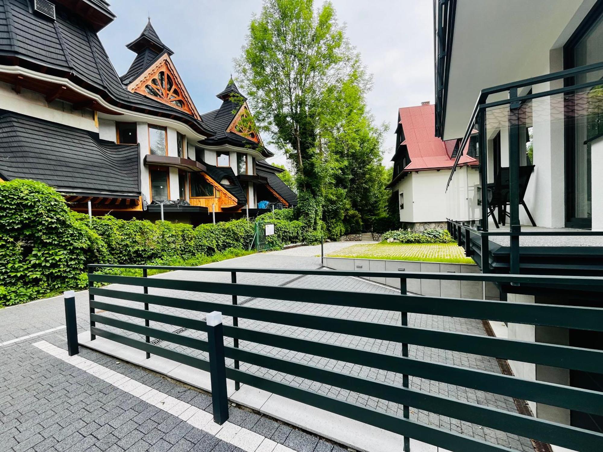 Apartamenty W Centrum Gorski Krysztal Zakopane Exterior photo